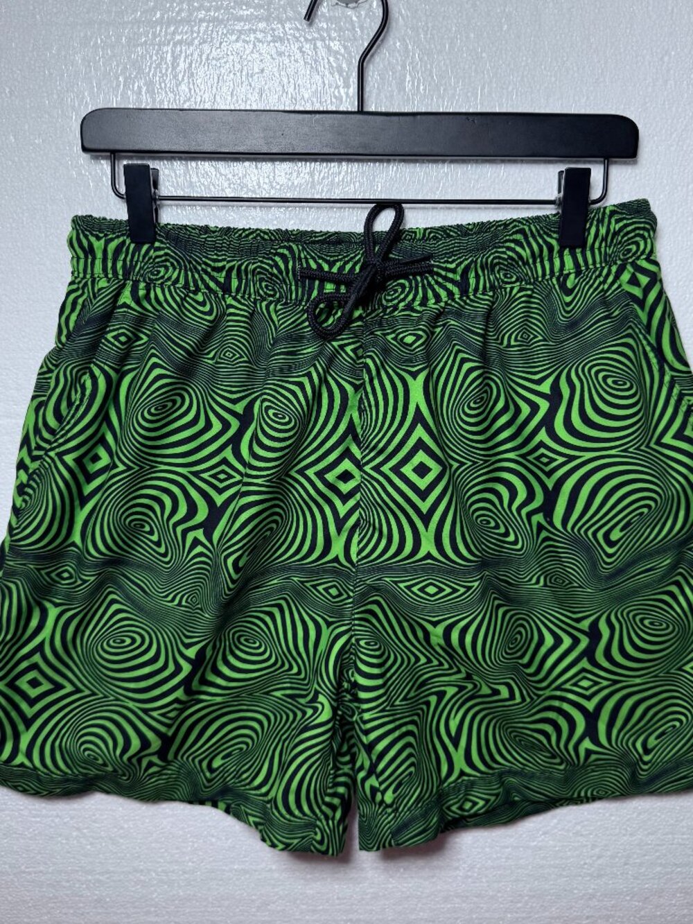 iHeartRaves Mens Sz XL Green Psychedelic Pattern Swim Shorts Festival EDC Trippy
